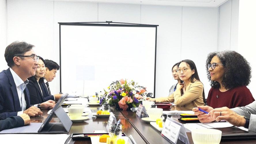 US Representative Marilyn Strickland Tours Korea Health Promotion Association to Examine National Health Screening System